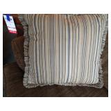 Hickory White, Custom Sofa 88" Long, Fabric Protection, with Accent Pillows, Paid $3,600.00 ** WARNI