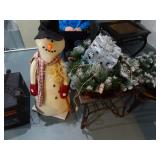 Snowman w/ 2 lite Wreaths