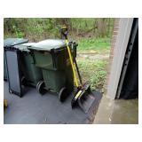 Snow Shovels (Lot of 2)