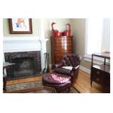 dresser leather club chair