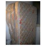 House - Twin Mattress set