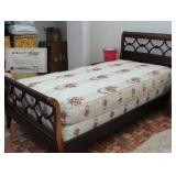 2 Twin Size Simmons Beauty Rest Mattress/Box Springs