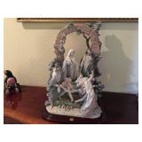 LLADRO 01001817 THE BURIAL OF CHRIST, Retired Collection