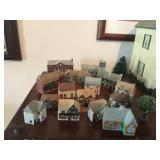 Wade England miniature buildings