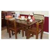 table & chairs