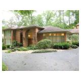 8000sq ft of LUXURY IN SILVER SPRING Furnishings Art Asian Kitchenware Designer Clothing MORE