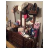 THRILL OF THE HUNT ANTIQUE & VINTAGE PACKED PARADISE BY ALAMO AZTEK ESTATE SALES