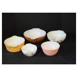 Set of Vintage Pyrex Bowls