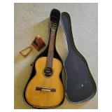Giannini Classical Guitar & Metronome