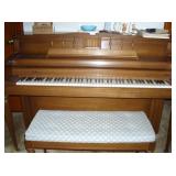 Piano w/Bench