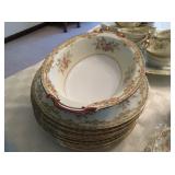 Grosse Ile Moving Sale