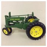 John Deer Metal Tractor Model