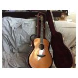 Yamaha Acoustic Guitar