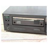Sony CDP-101 Vintage Compact Disc CD Player 1983 Made in Japan