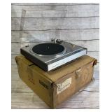 Pioneer PL-630 Vintage Turntable FOR PARTS/REPAIR w/ Original Box