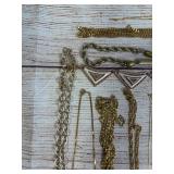 30+ Mixed Costume Necklaces: Vintage & Modern Styles, Assorted Pendants