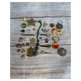 Lot of 30+ Vintage Assorted Collectible Pins, Pendants, Tie Clips, Keychains