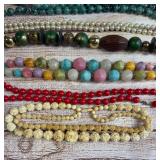Vintage Costume Jewelry Necklace Lot Beaded Faux Pearl Craft Reseller 2lbs