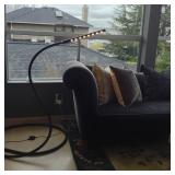 Structure S7 LED Floor Lamp. Serpentine style can be shaped as desired.