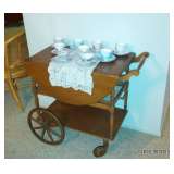 Tea Cart, Friendship cups
