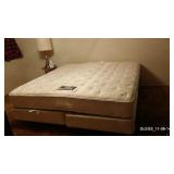 King Size Mattress - Simmons Beauty Rest