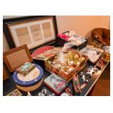 Christmas Decor & Ornaments