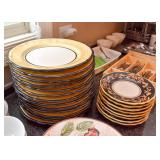 Dishes / Dinnerware