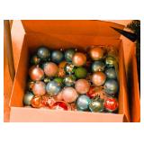 Christmas Decor & Ornaments