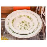 Dinnerware / Serving Bowls