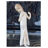 Lladro Figurine (Singer)