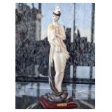 Giuseppe Armani Figurine (Made in Italy)