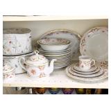 Vintage China / Fine Dinnerware