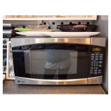 GE Profile Microwave Oven