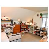 Bedroom LOADED with GREAT vintage stuff!