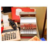 Vintage Cash Register Toy, Calculator, Office Accessories