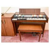 Hammond Organ (The Piper)