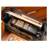 Vintage Ameritech AC-250 Mobile Phone