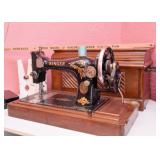 Singer Sewing Machine with Cover