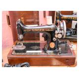 Singer Sewing Machine with Cover