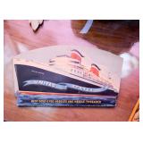 Vintage Gold Eyed Needles & Threader