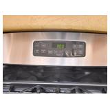 BUY IT NOW! Lot #164, GE Stove with 5 Burners, $500