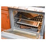 BUY IT NOW! Lot #164, GE Stove with 5 Burners, $500