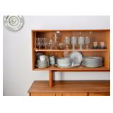 BUY IT NOW! Lot #306, Mid Century Modern Display Hutch (TOP PIECE ONLY), $100