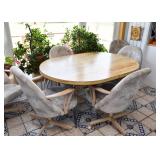 Kitchenette Dining Table & Chairs