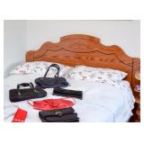 Bed / Headboard, Women