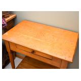 BUY IT NOW! Lot #332, Antique Early American Nightstand / End Table with Drawer, $150