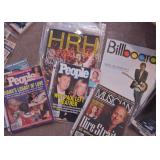 Magazines / Periodicals featuring Paul McCartney