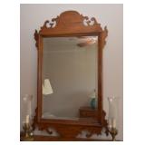 Lovely Oak Chest of Drawers with Mirror