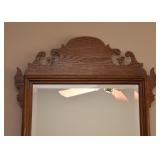 Lovely Oak Chest of Drawers with Mirror