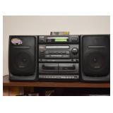 Aiwa Bookshelf Stereo System